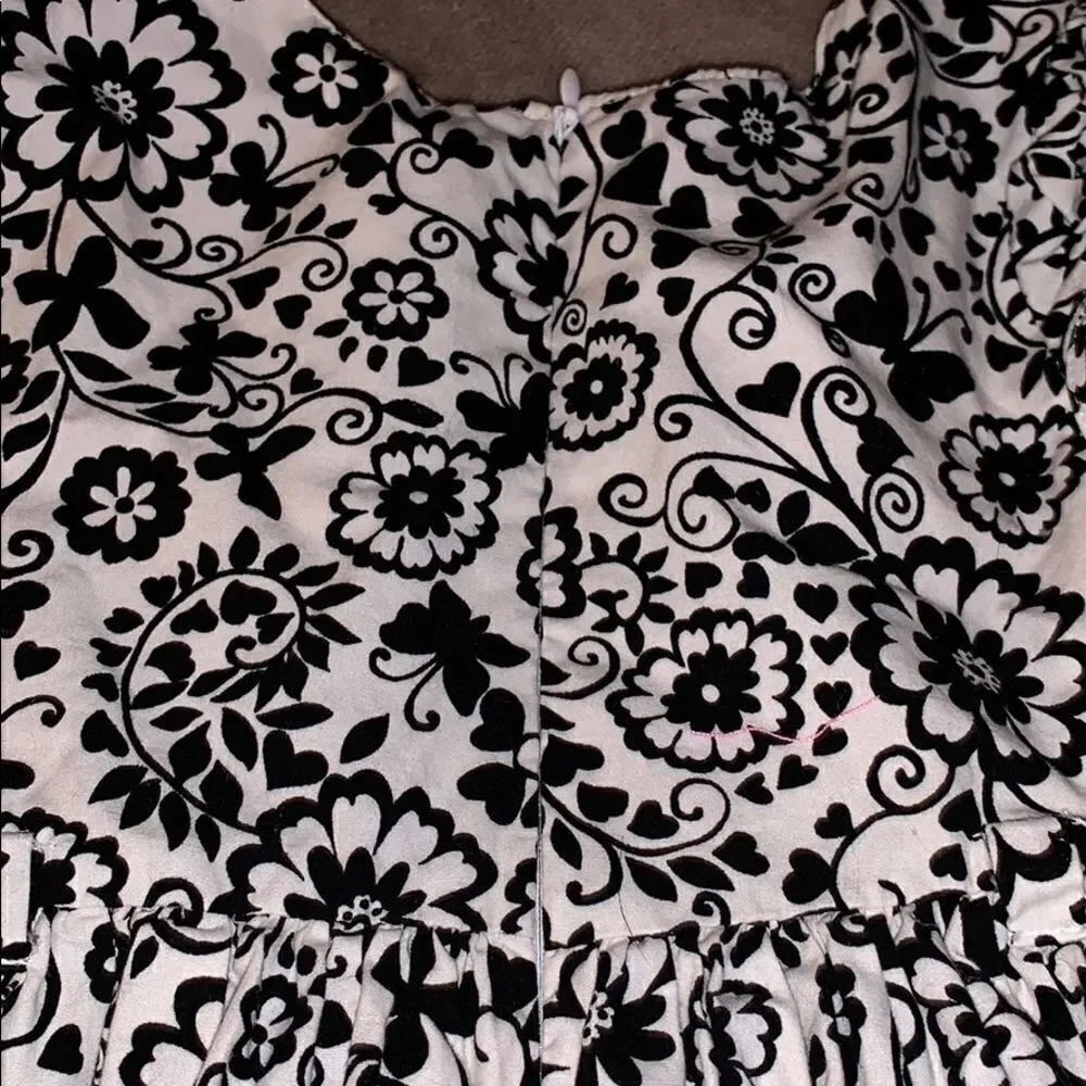 Maggie & Zoe black and white dress